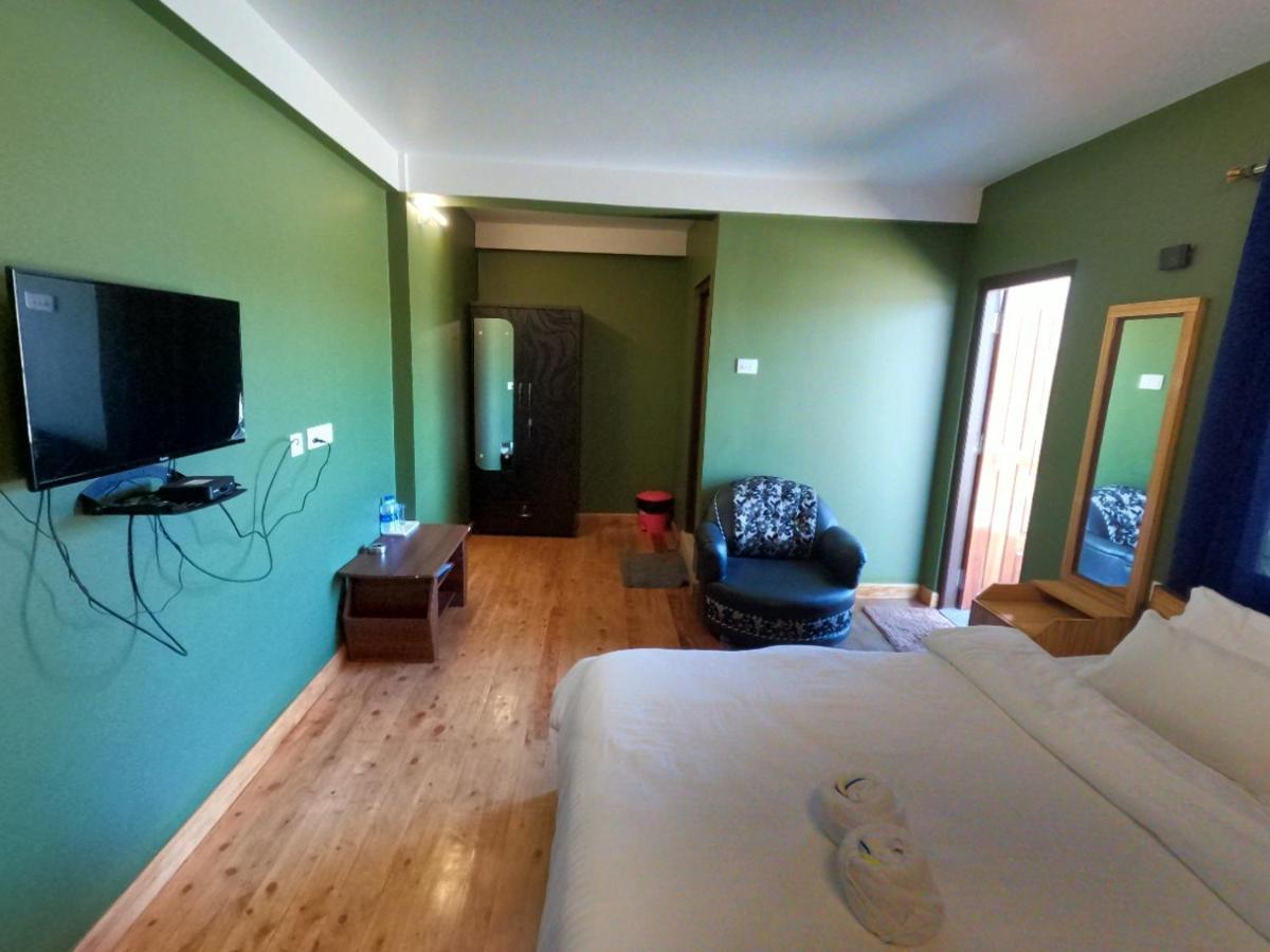 Aurora Guest House Shillong Exteriör bild