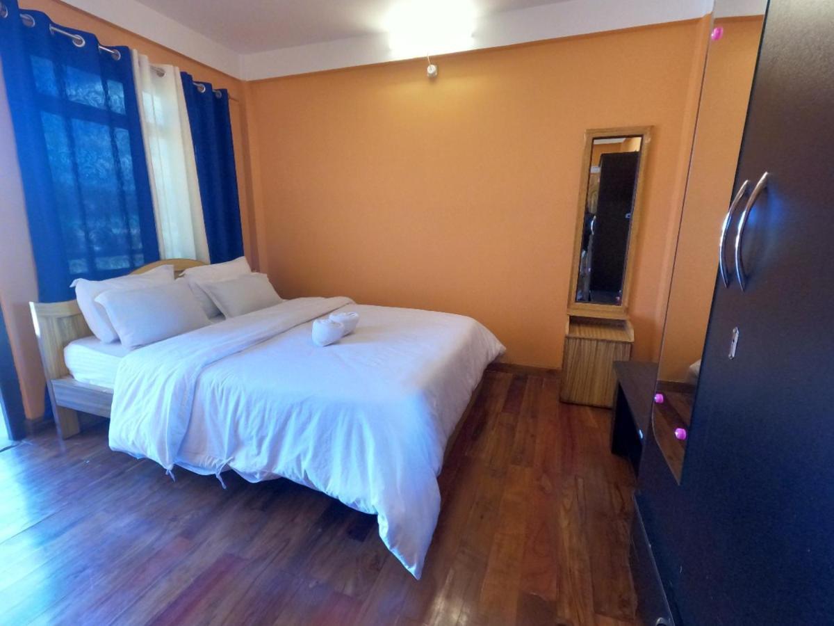 Aurora Guest House Shillong Exteriör bild