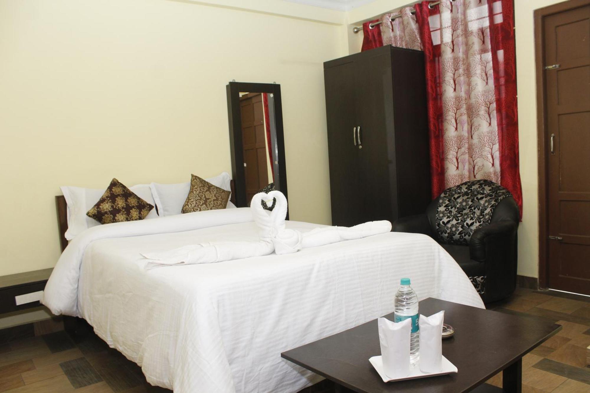 Aurora Guest House Shillong Exteriör bild