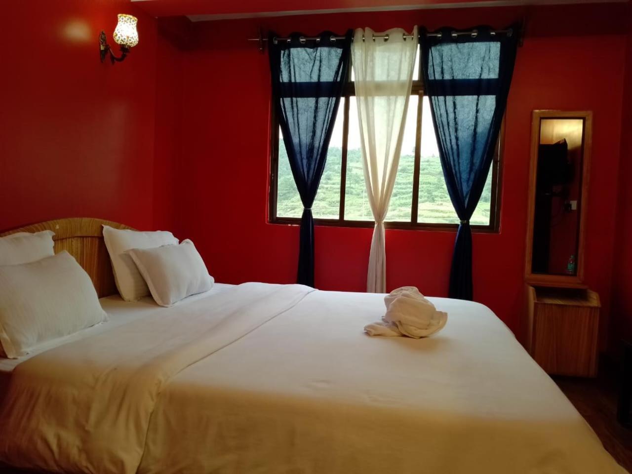 Aurora Guest House Shillong Exteriör bild