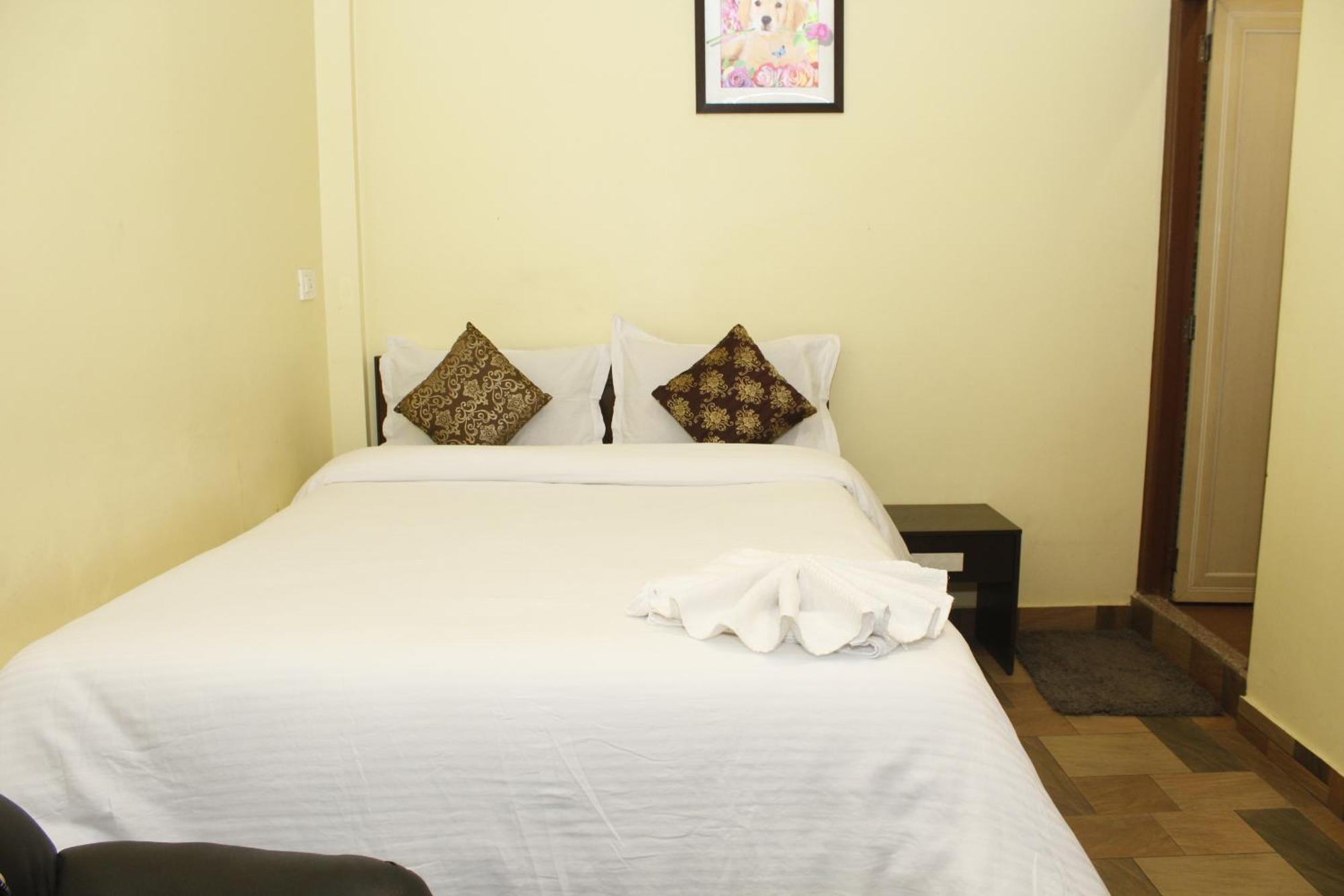 Aurora Guest House Shillong Exteriör bild